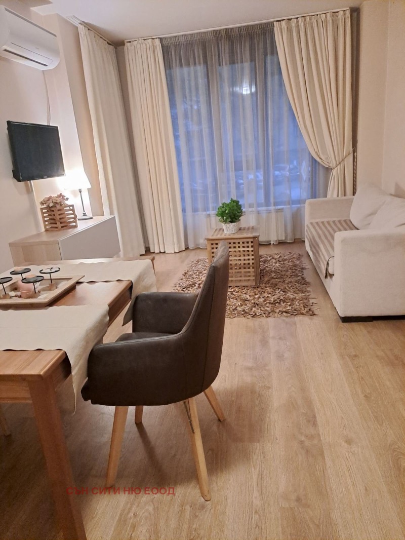 De vânzare  1 dormitor Sofia , Țentâr , 60 mp | 51506498 - imagine [5]