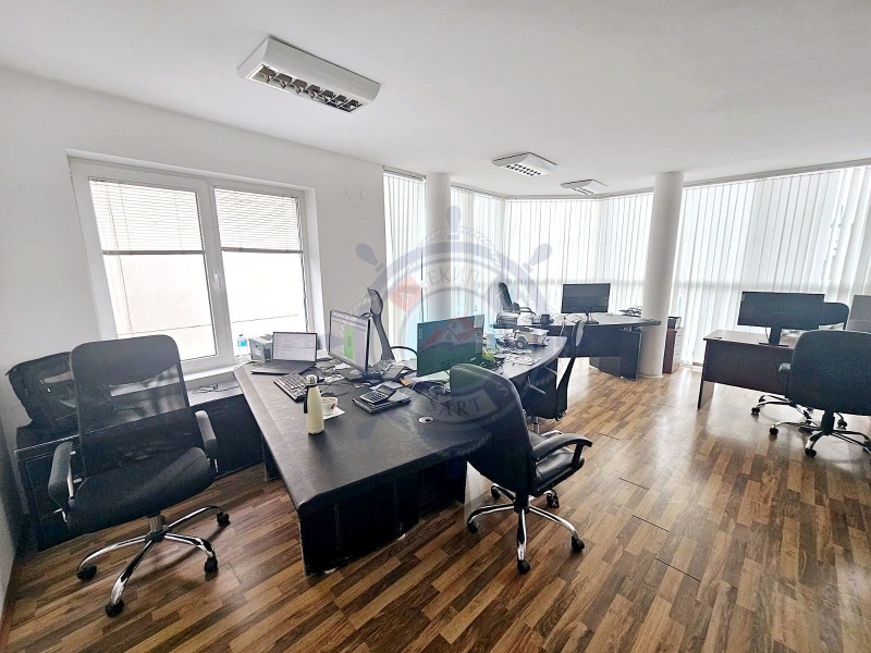 À venda  Escritório Varna , Centar , 44 m² | 92652599 - imagem [4]