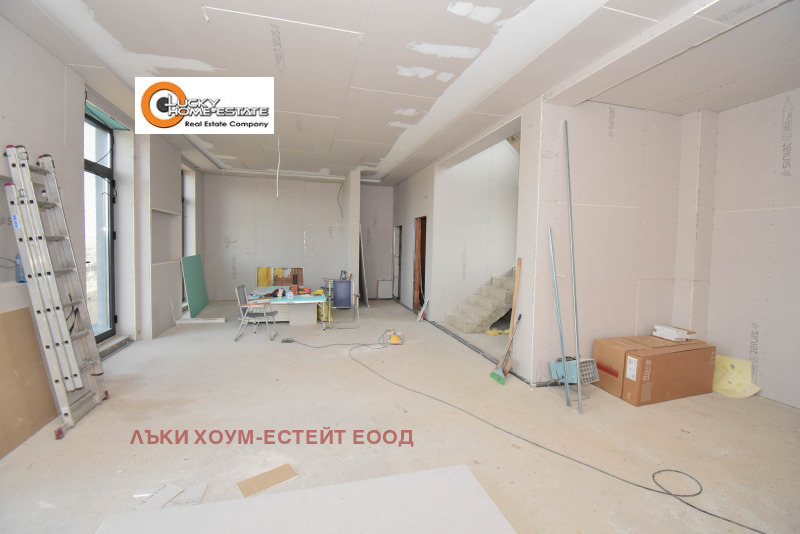 Продава КЪЩА, гр. София, Требич, снимка 5 - Къщи - 49477119