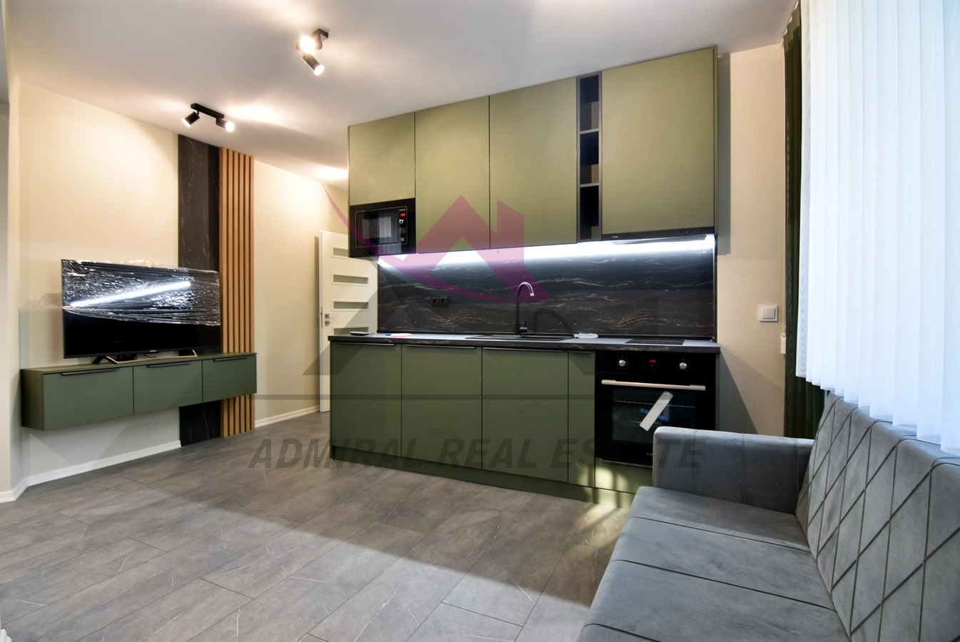 Продава 2-СТАЕН, гр. Варна, Бриз, снимка 2 - Апартаменти - 51804298