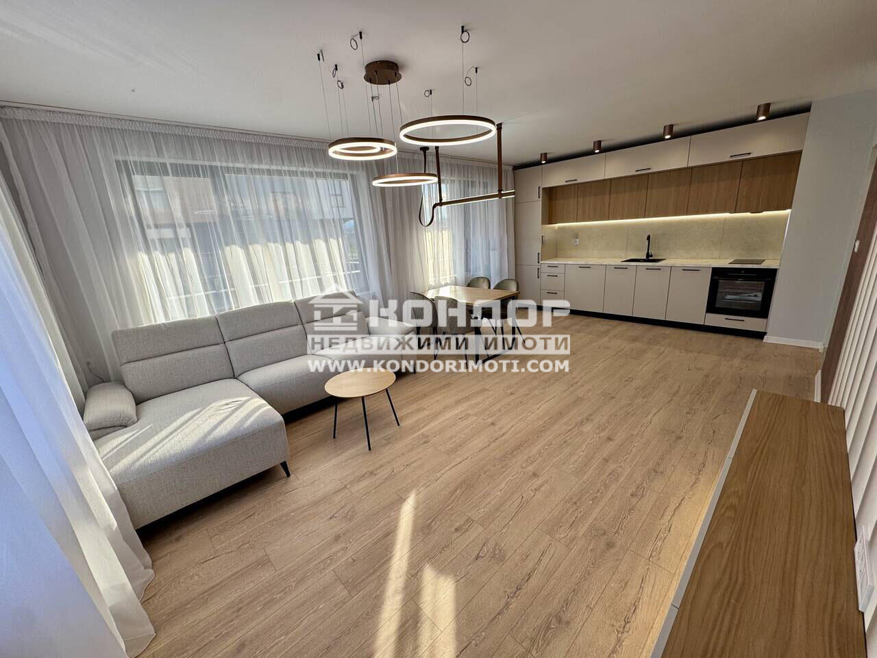 Продава 2-СТАЕН, гр. Пловдив, Остромила