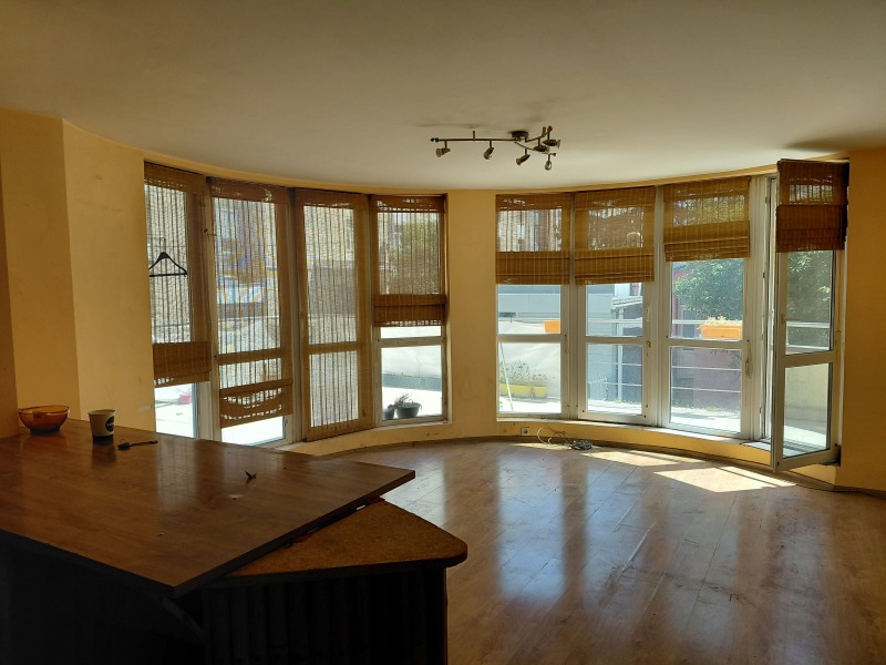 Продава 3-СТАЕН в град София, Изгрев - 118 кв.м / 293 000 € » 573 058.19 лв., ДИЛЕМА-КОНСУЛТ ЕООД