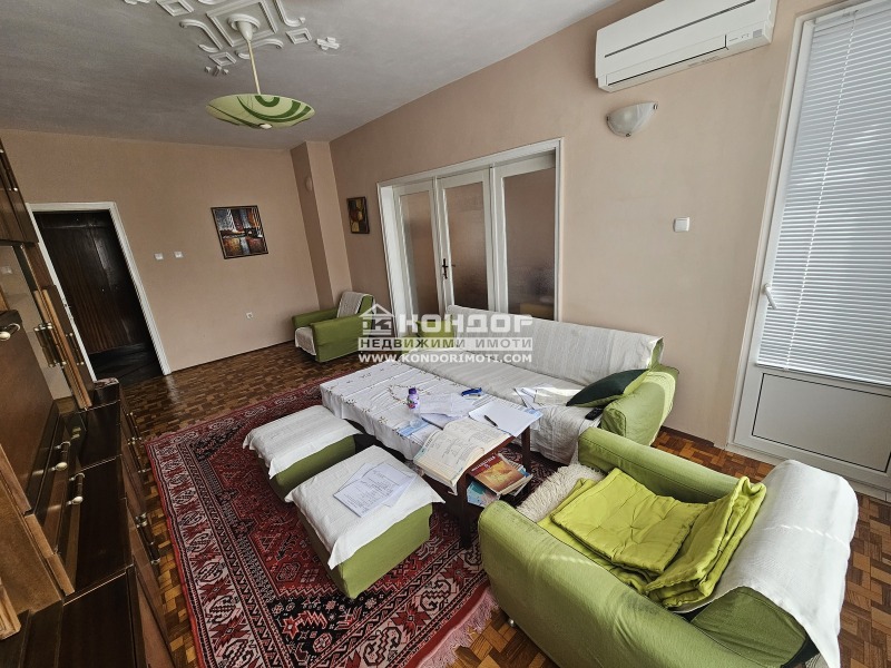 En venta  2 dormitorios Plovdiv , Jristo Smirnenski , 160 metros cuadrados | 61968893 - imagen [3]