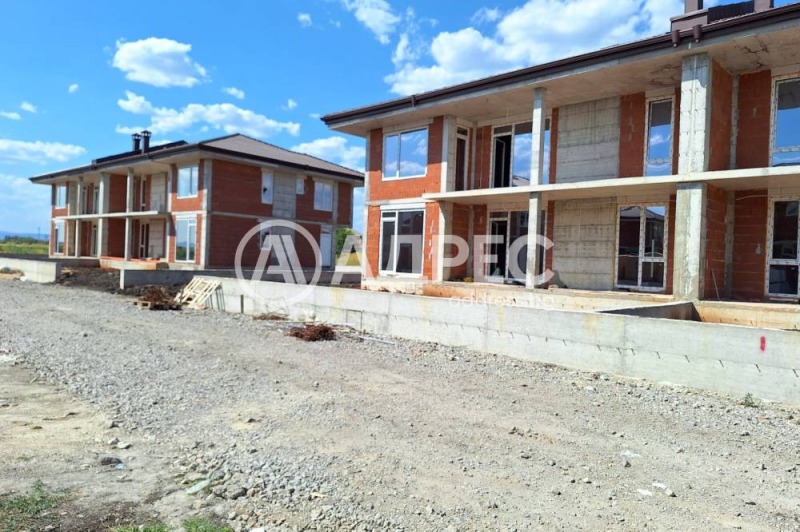 Til salgs  Hus Sofia , Mramor , 262 kvm | 98001560 - bilde [3]