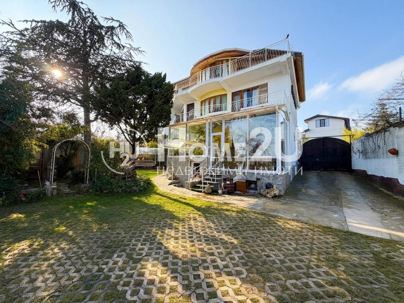 Продава КЪЩА, гр. Варна, м-т Долна Трака