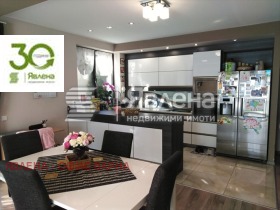 3 bedroom Galata, Varna 1