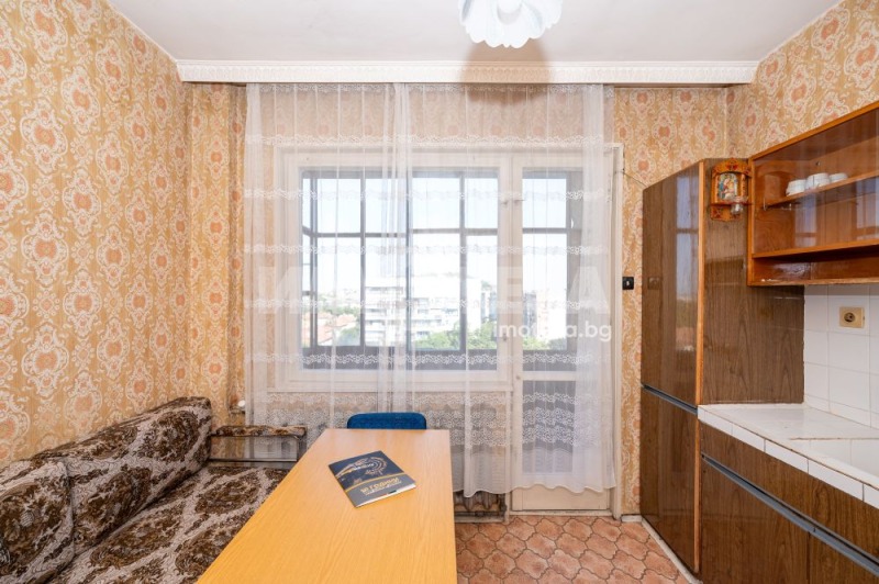 De vânzare  1 dormitor Plovdiv , Mladejci Hâlm , 61 mp | 54908691 - imagine [6]