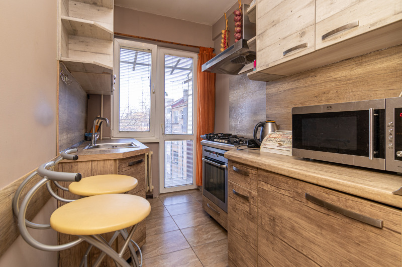 Продава 2-СТАЕН, гр. София, Център, снимка 9 - Апартаменти - 52614203