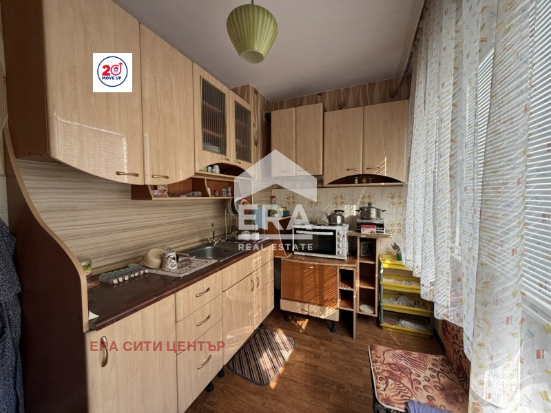 Продава  2-стаен град Стара Загора , Три чучура - юг , 62 кв.м | 46622111