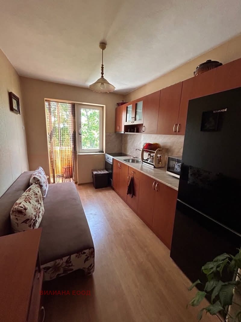 Продава  3-стаен област Велико Търново , гр. Лясковец , 68 кв.м | 66571642