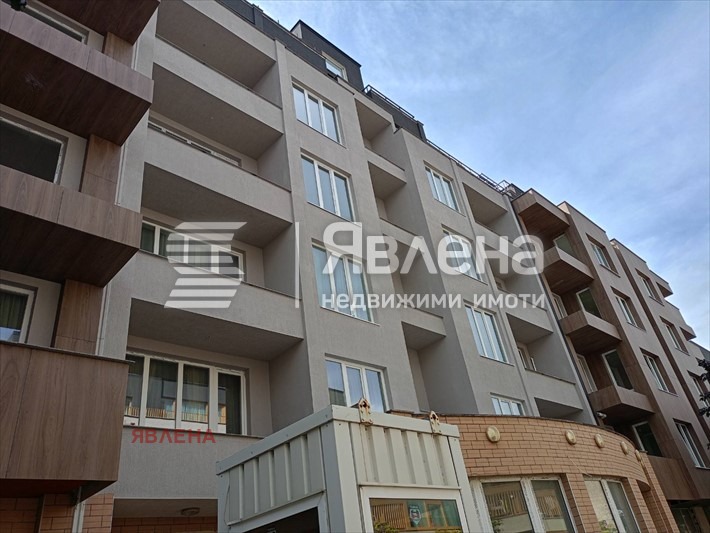 Eladó  3 hálószobás Sofia , Manastirski livadi , 214 négyzetméter | 81382555 - kép [2]