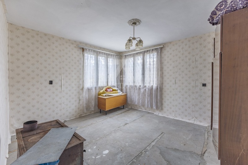 Продава КЪЩА, с. Владо Тричков, област София област, снимка 7 - Къщи - 52408158