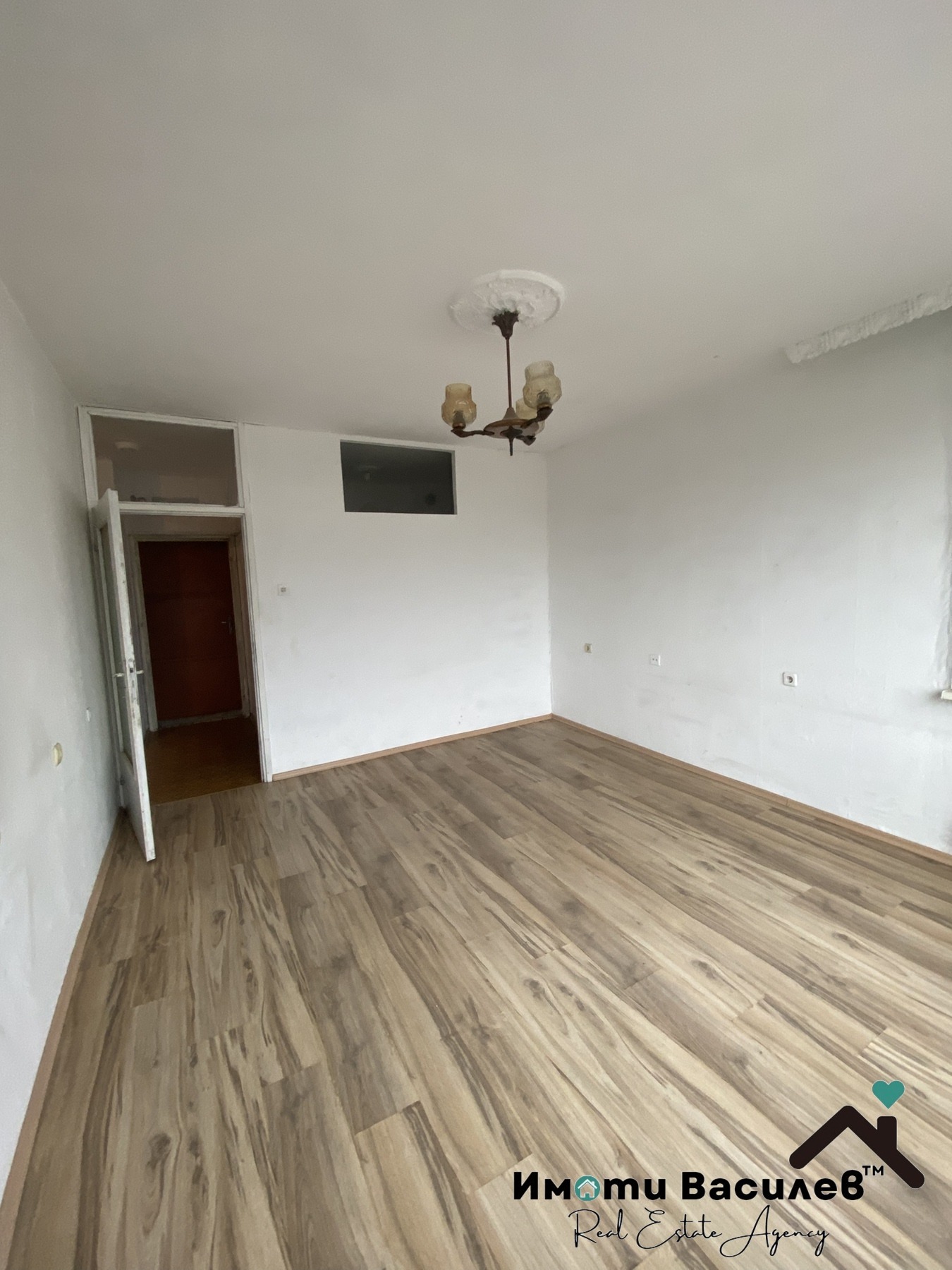 Продава 2-СТАЕН, гр. София, Младост 3