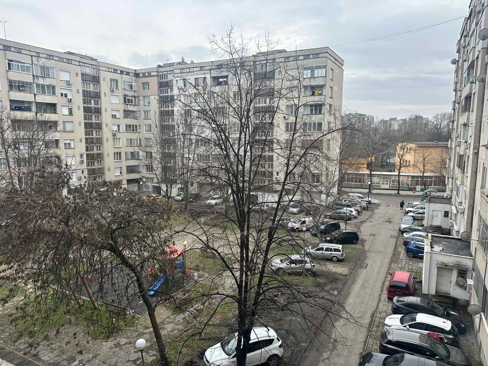 Продава 2-СТАЕН, гр. Кърджали, Център, снимка 9 - Апартаменти - 54937359