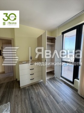 2 slaapkamers Galata, Varna 15