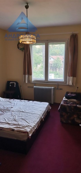 Hus Orehovitsa, region Pleven 12