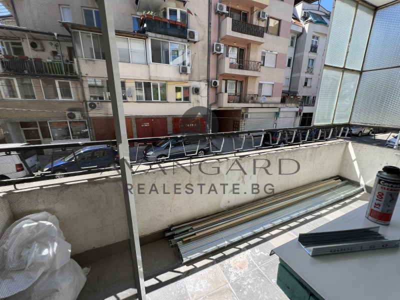 Продава  3-стаен град Пловдив , Кючук Париж , 98 кв.м | 94298090 - изображение [12]