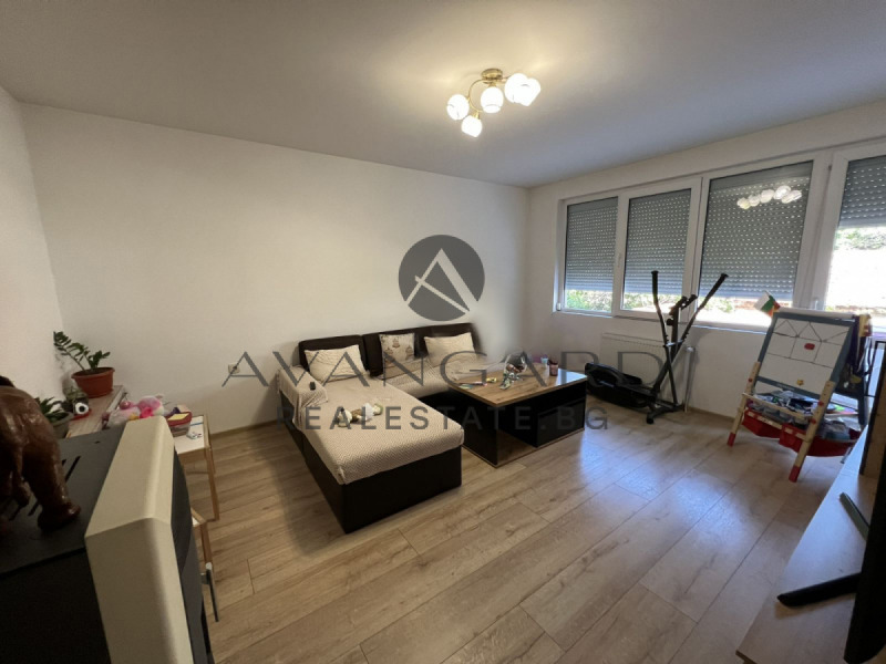 Продава  3-стаен, град Пловдив, Кючук Париж •  203 999 EUR • ID 54240628 — holmes.bg - [1] 