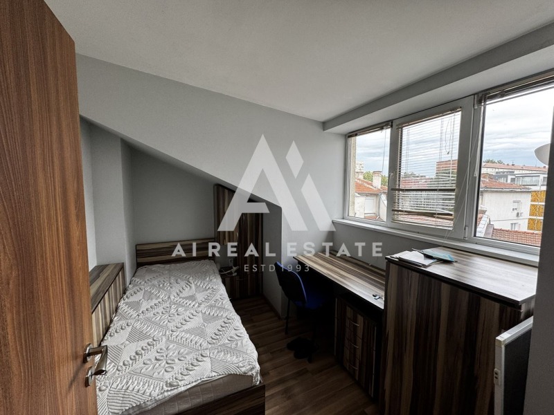 Продается  2 спальни Плевен , Широк център , 86 кв.м | 30902299 - изображение [9]