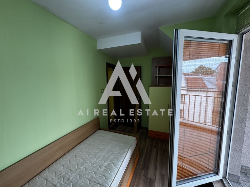 Продается  2 спальни Плевен , Широк център , 86 кв.м | 30902299 - изображение [13]