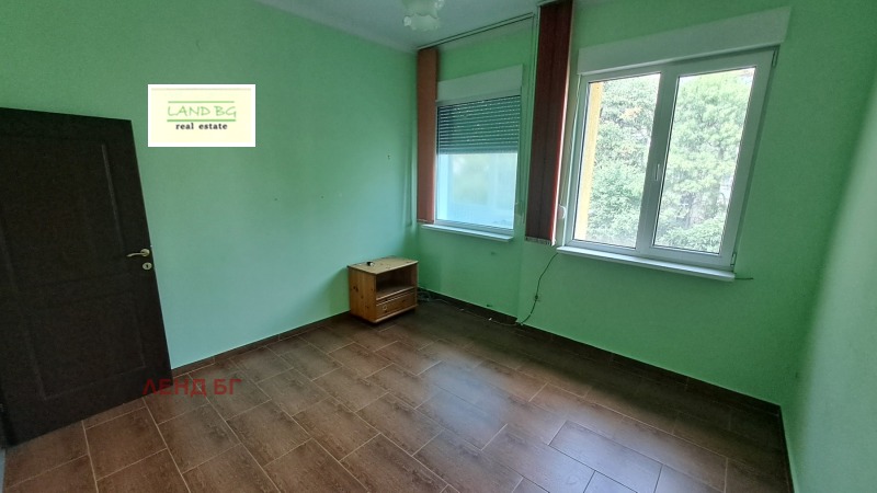 Na sprzedaż  2 sypialnie Sofia , Oboriszcze , 104 mkw | 42093520 - obraz [8]
