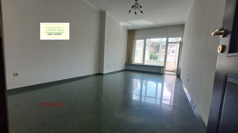 Na sprzedaż  2 sypialnie Sofia , Oboriszcze , 104 mkw | 42093520 - obraz [3]