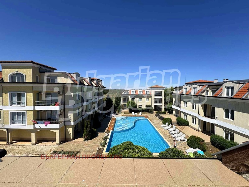 Продава  4-стаен област Добрич , с. Божурец , 111 кв.м | 42297711