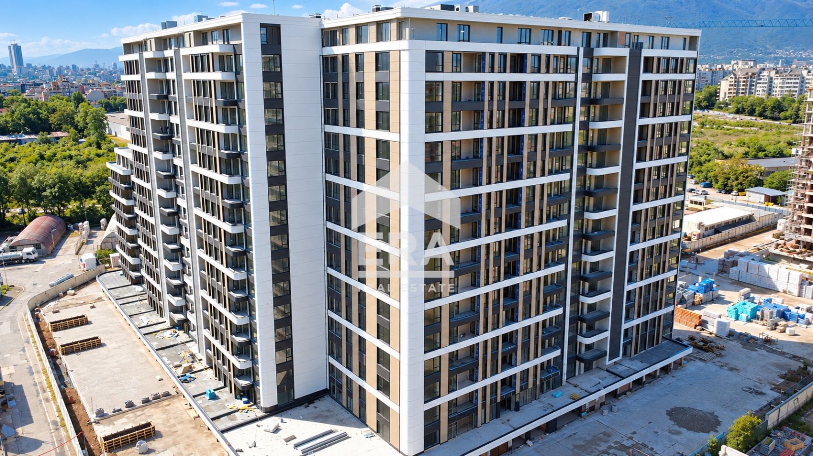 Продава 2-СТАЕН, гр. София, Център, снимка 2 - Апартаменти - 56209205