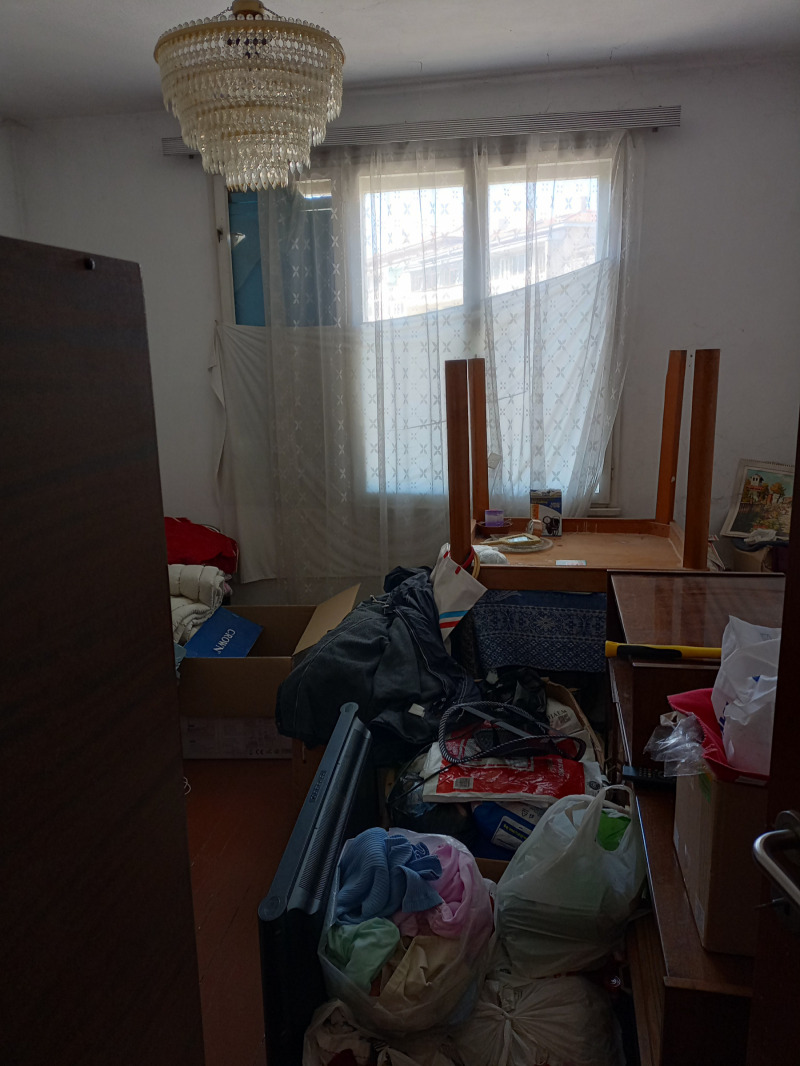 Продава МНОГОСТАЕН в град Шумен, Център - 105 кв.м / 140 000 € » 273 816.20 лв., МЕРЛИОН ГРУП ЕООД