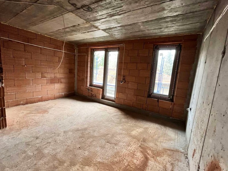 Eladó  3+ hálószoba Sofia , Izgrev , 257 négyzetméter | 21275010 - kép [3]