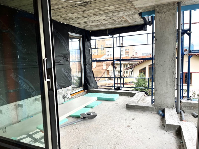 Eladó  3+ hálószoba Sofia , Izgrev , 257 négyzetméter | 21275010 - kép [7]
