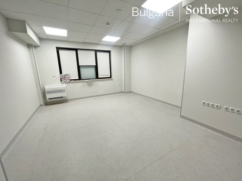 À venda  Escritório Sofia , Centar , 334 m² | 89835514 - imagem [7]