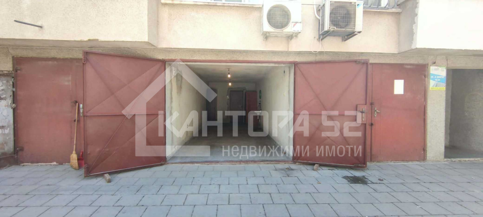 Продава ГАРАЖ, ПАРКОМЯСТО, гр. Варна, Лятно кино Тракия