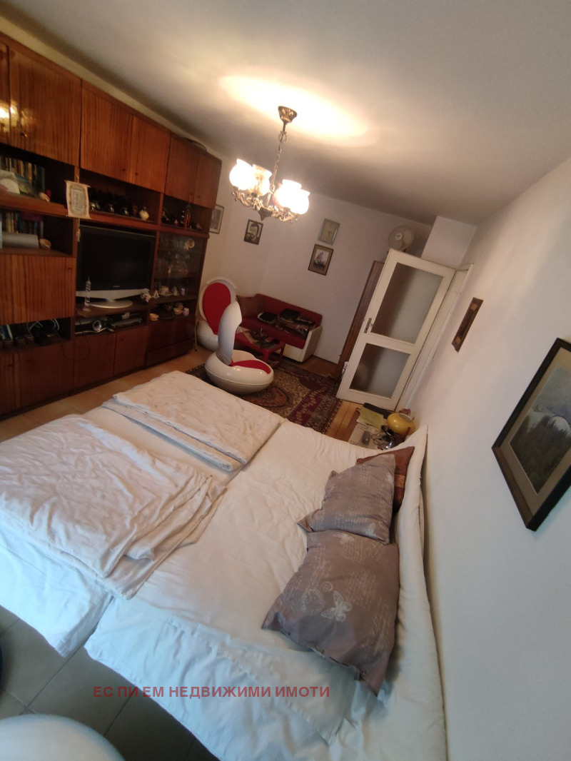 Продава  1-стаен град Враца , Център , 50 кв.м | 93732264