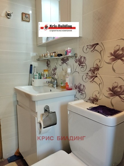 Продава КЪЩА, с. Гурково, област Добрич, снимка 9 - Къщи - 46628889