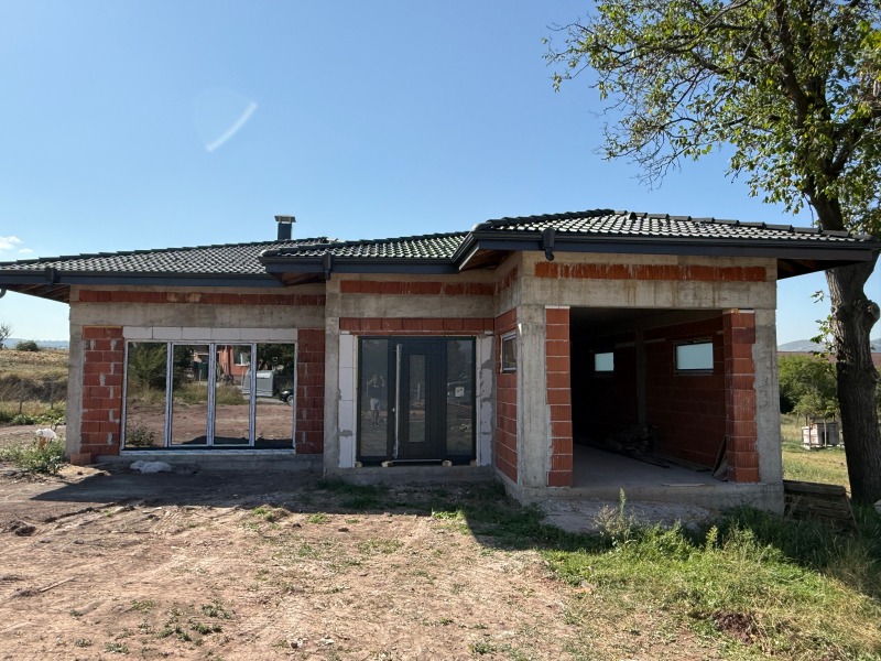 Продава  Къща град Перник , Църква , 180 кв.м | 49678591 - изображение [2]