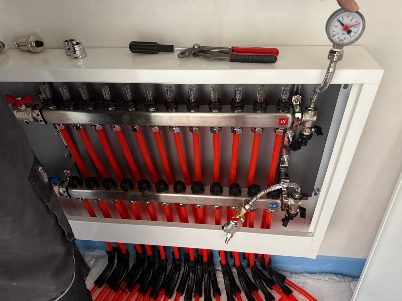 Продава КЪЩА, гр. Перник, Църква, снимка 12 - Къщи - 51305572