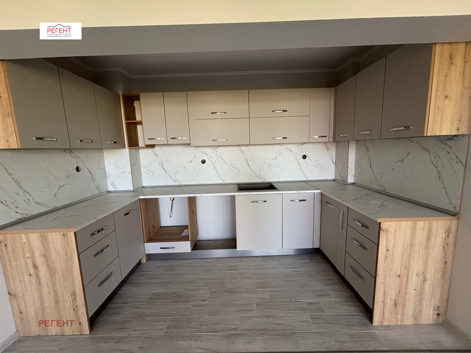 Продава 3-СТАЕН, гр. Габрово, Младост