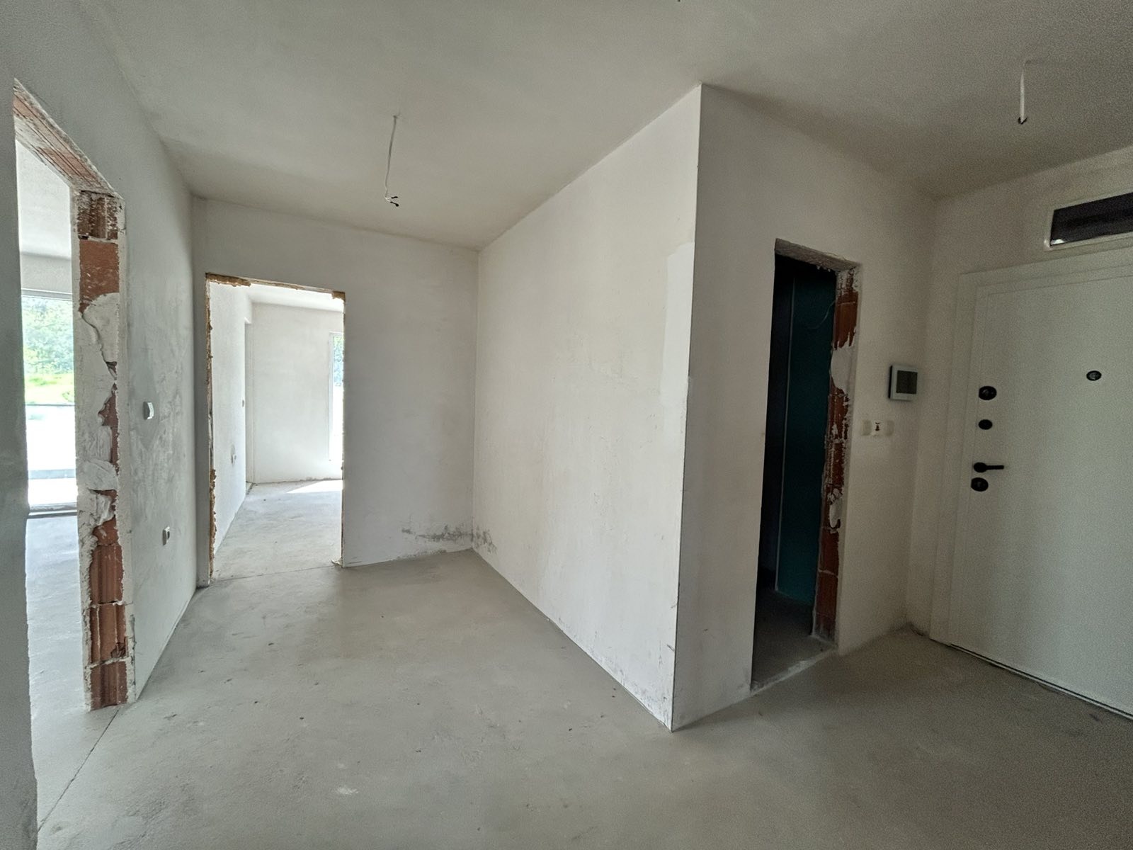 Продава 3-СТАЕН, гр. Велико Търново, Зона Б, снимка 7 - Апартаменти - 54413067