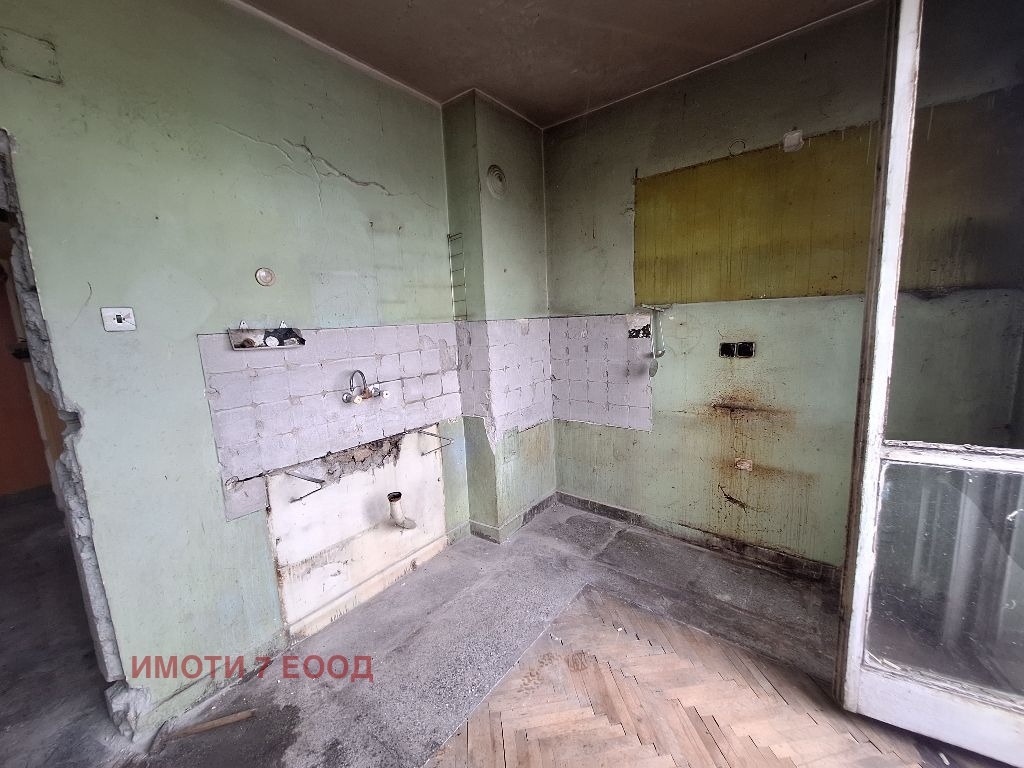 Продава 3-СТАЕН, гр. София, Оборище, снимка 13 - Апартаменти - 55053280