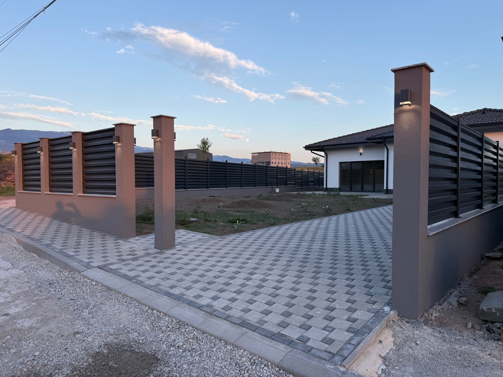 Продава КЪЩА, гр. Перник, Църква, снимка 6 - Къщи - 51305572