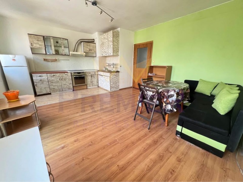 Продава  3-стаен град Варна , Център , 85 кв.м | 84359124