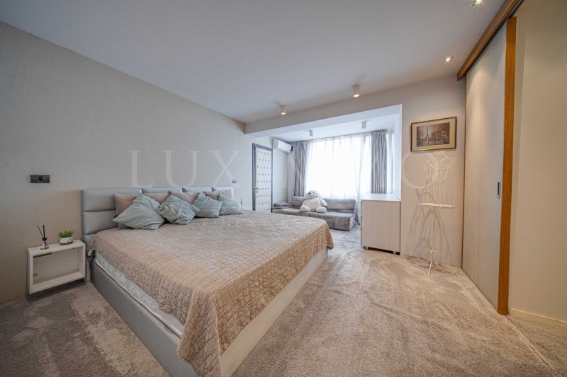 Продава 4-СТАЕН, гр. София, Стрелбище, снимка 10 - Апартаменти - 52687966