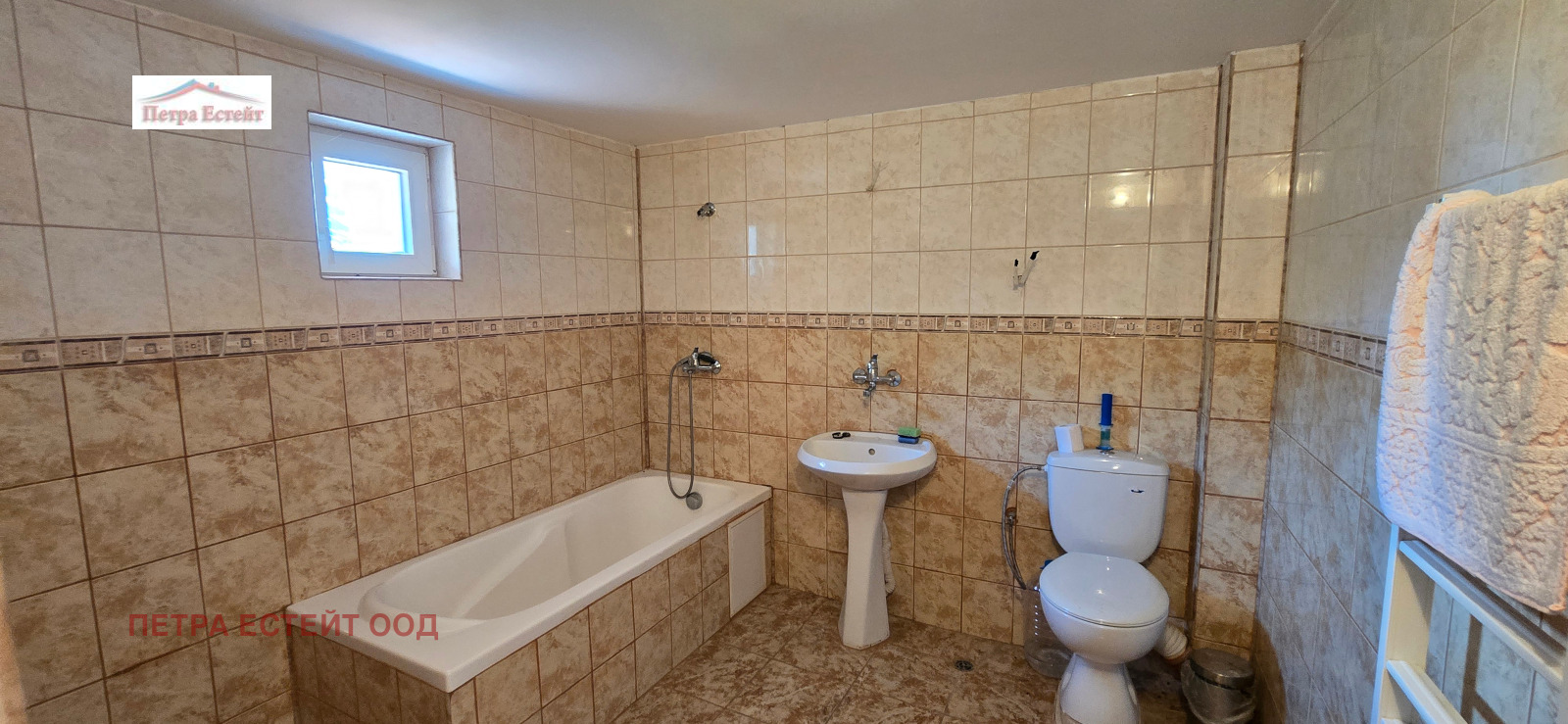 Продава КЪЩА, с. Здравец, област Варна, снимка 12 - Къщи - 54282790