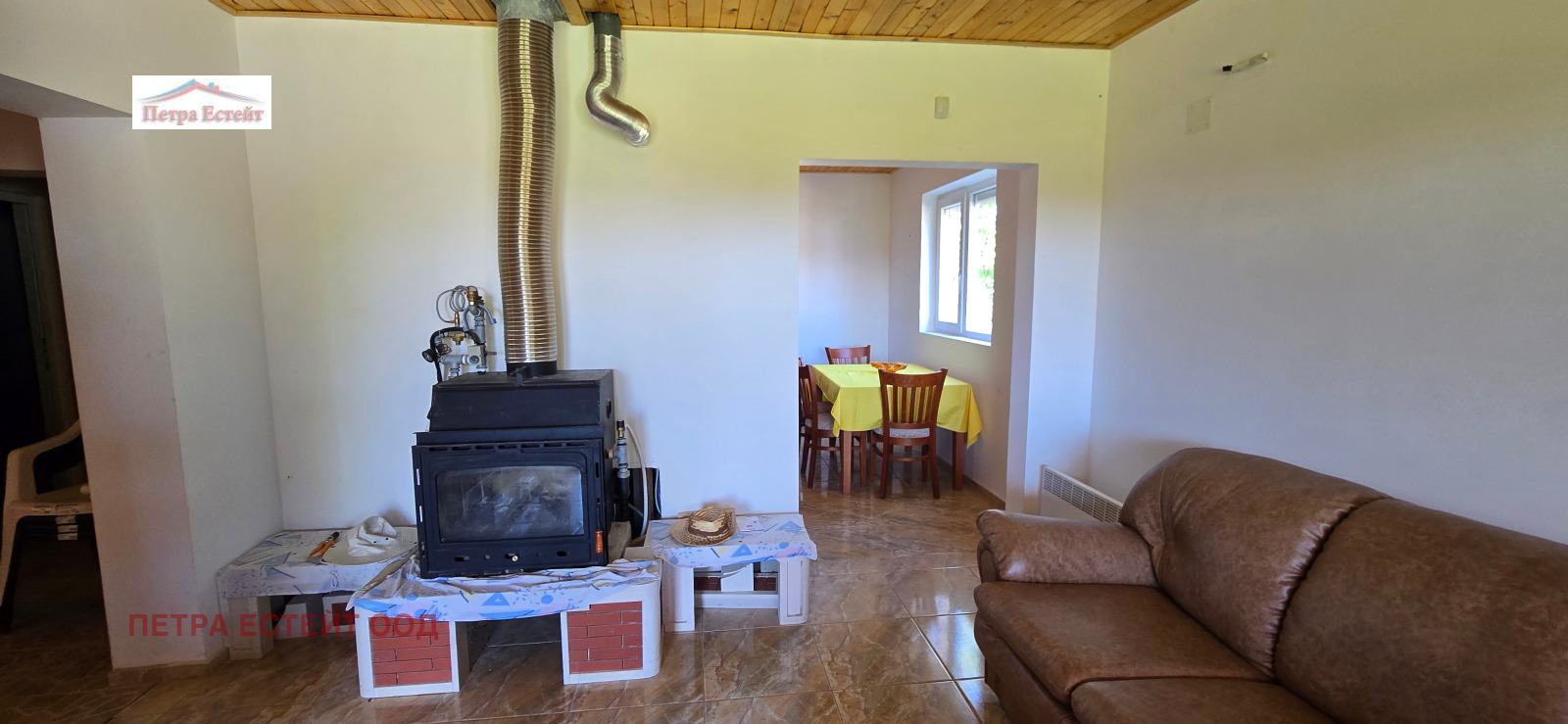 Продава КЪЩА, с. Здравец, област Варна, снимка 5 - Къщи - 54282790