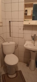Продава 3-СТАЕН, град Плевен, Идеален център • 127000 € / 248390.41 лв. • 81200493 11