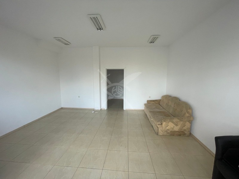 Продава МАГАЗИН в област Бургас, гр. Поморие - 41 кв.м / 60 000 € » 117 349.80 лв., ЕКС НВД БУРГАС ООД