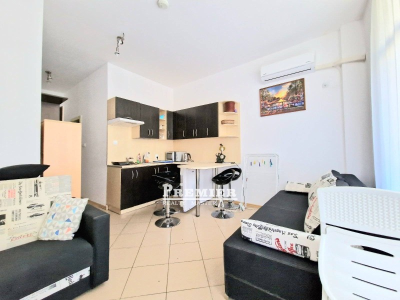 For Sale  Studio region Burgas , k.k. Slanchev bryag , 36 sq.m | 67408661 - image [3]