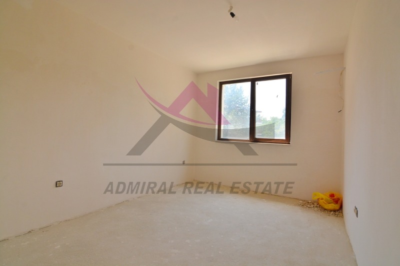 In vendita  2 camere da letto Varna , k.k. Sv.Sv. Konstantin i Elena , 91 mq | 99402266 - Immagine [2]