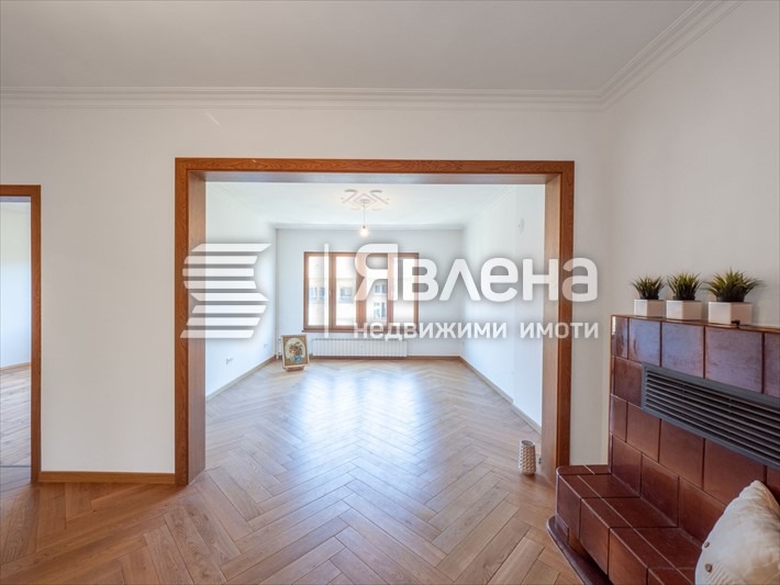 Продава 3-СТАЕН, гр. София, Център, снимка 4 - Апартаменти - 54611418
